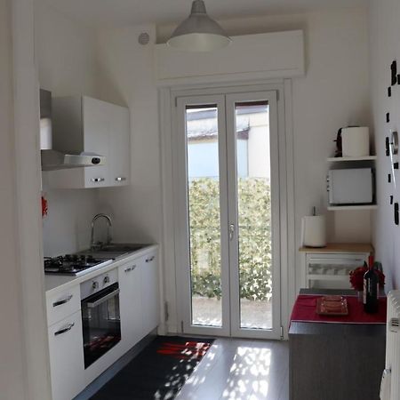 Poppy'S House Apartment Pistoia Bagian luar foto