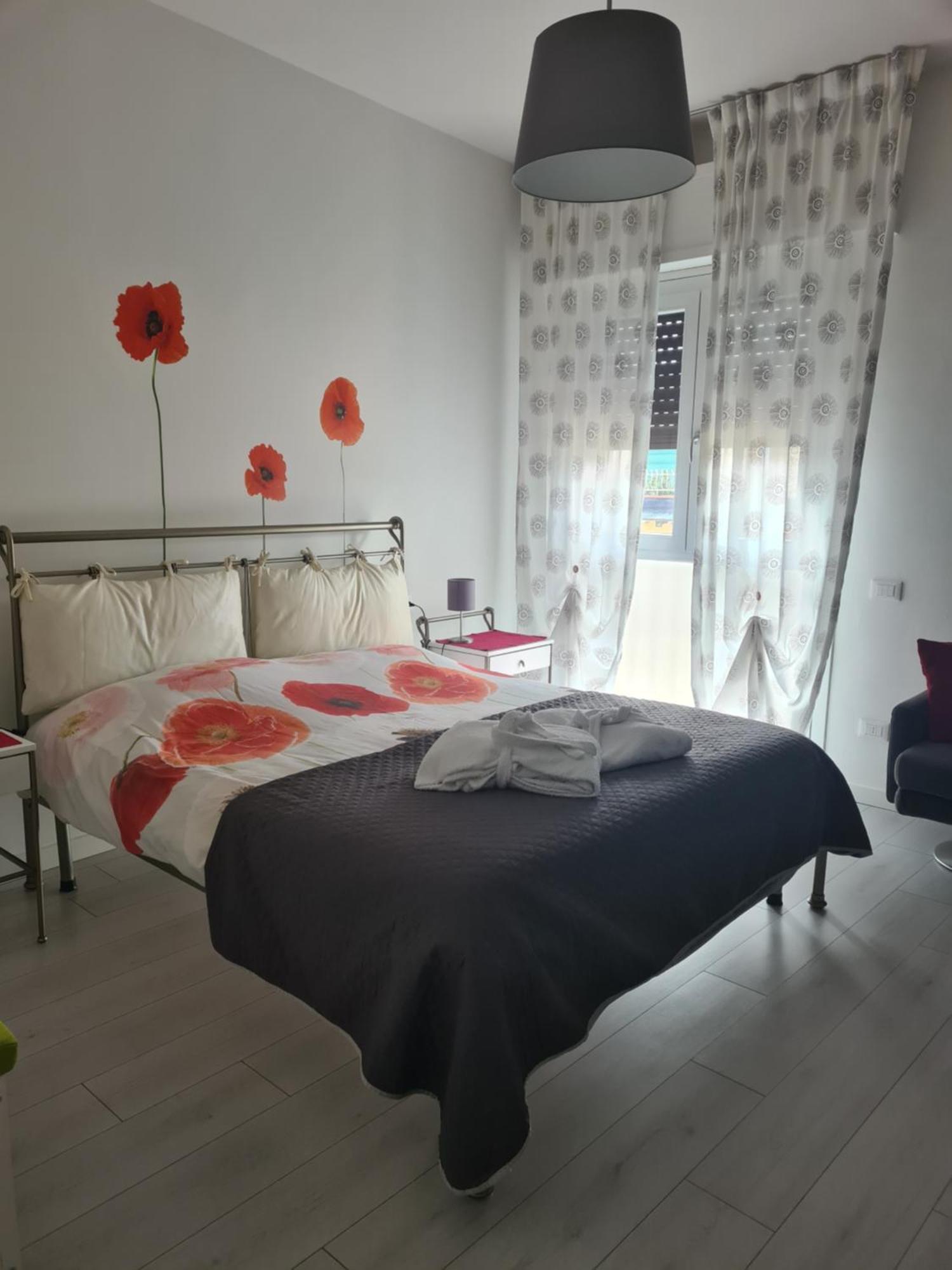Poppy'S House Apartment Pistoia Bagian luar foto